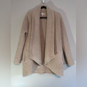 Barefoot dreams Cozy chic blanket wrap cream beige open front sweater soft warm
